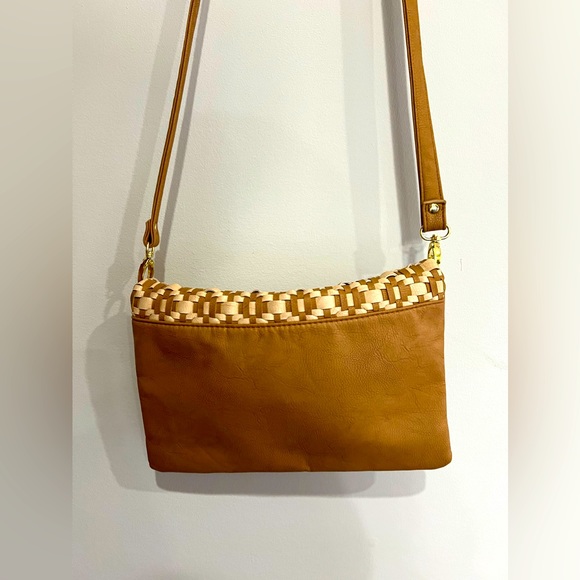 Purse - Picture 3 of 6